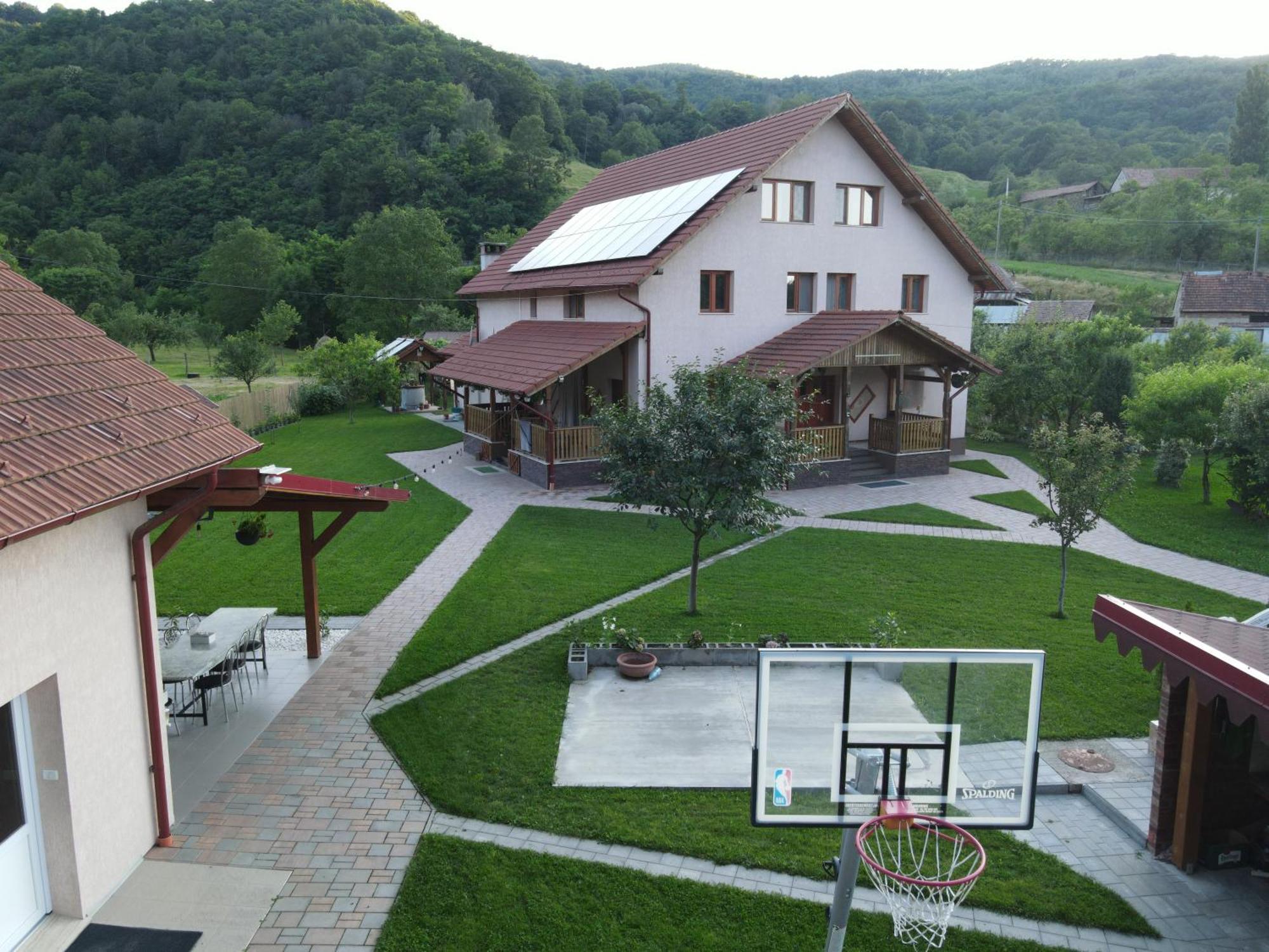 Apartamento Casa Cecilia Costeşti Exterior foto