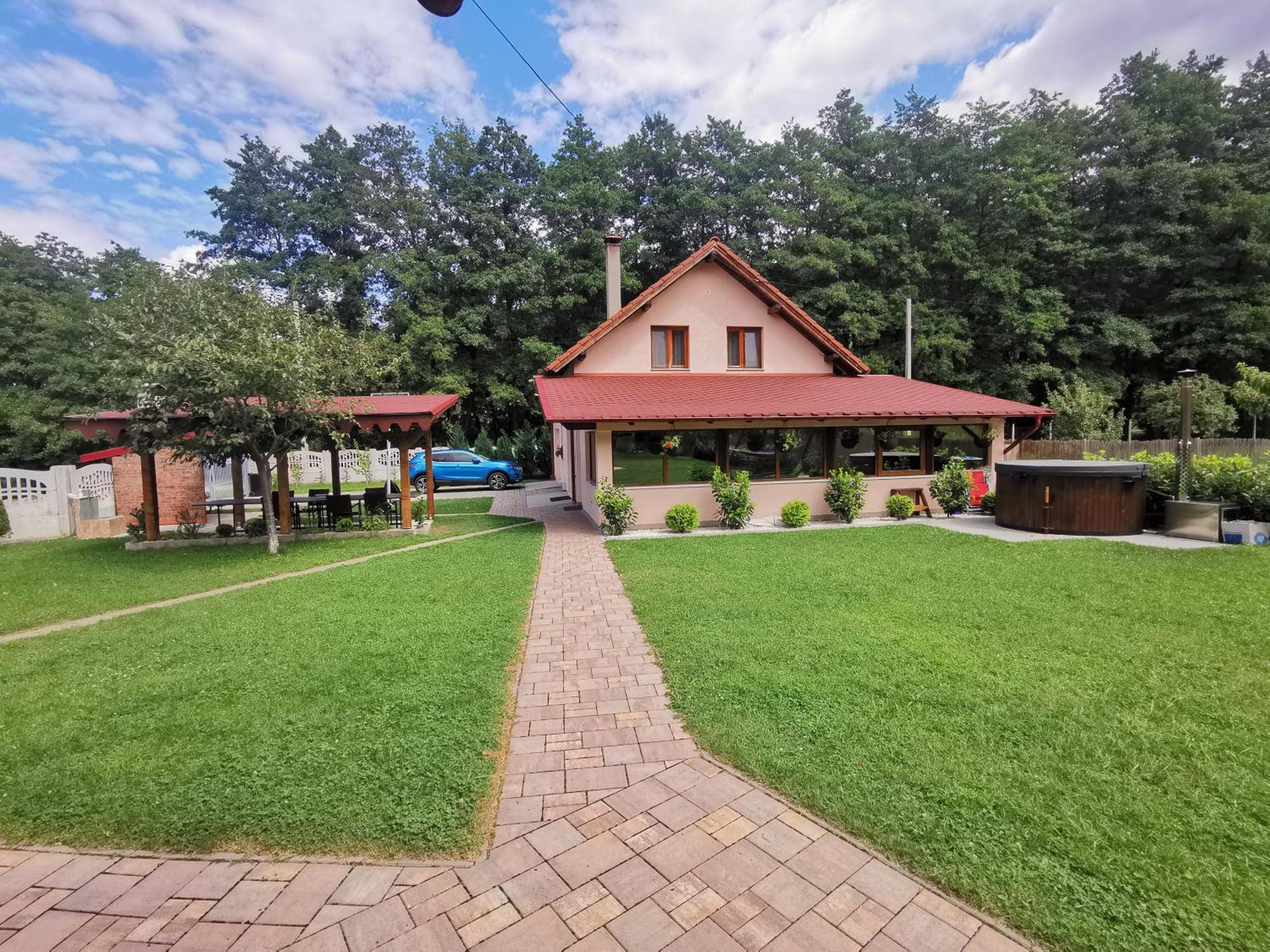 Apartamento Casa Cecilia Costeşti Exterior foto