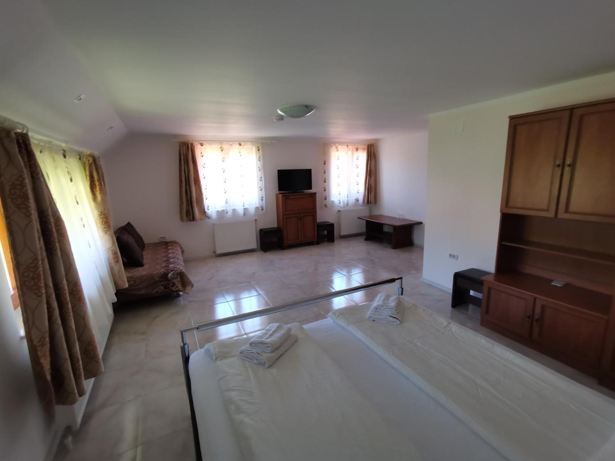 Apartamento Casa Cecilia Costeşti Exterior foto
