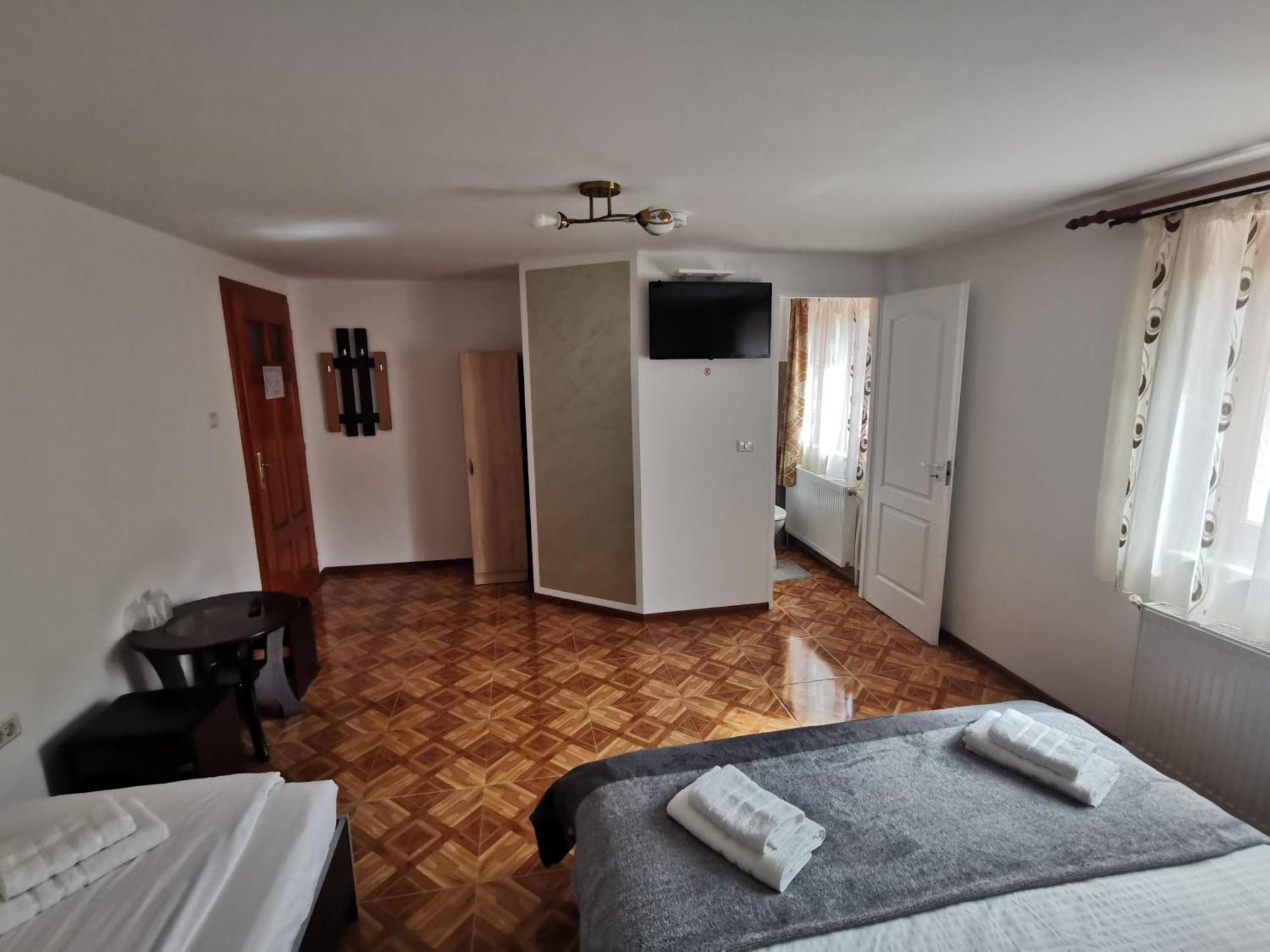 Apartamento Casa Cecilia Costeşti Exterior foto