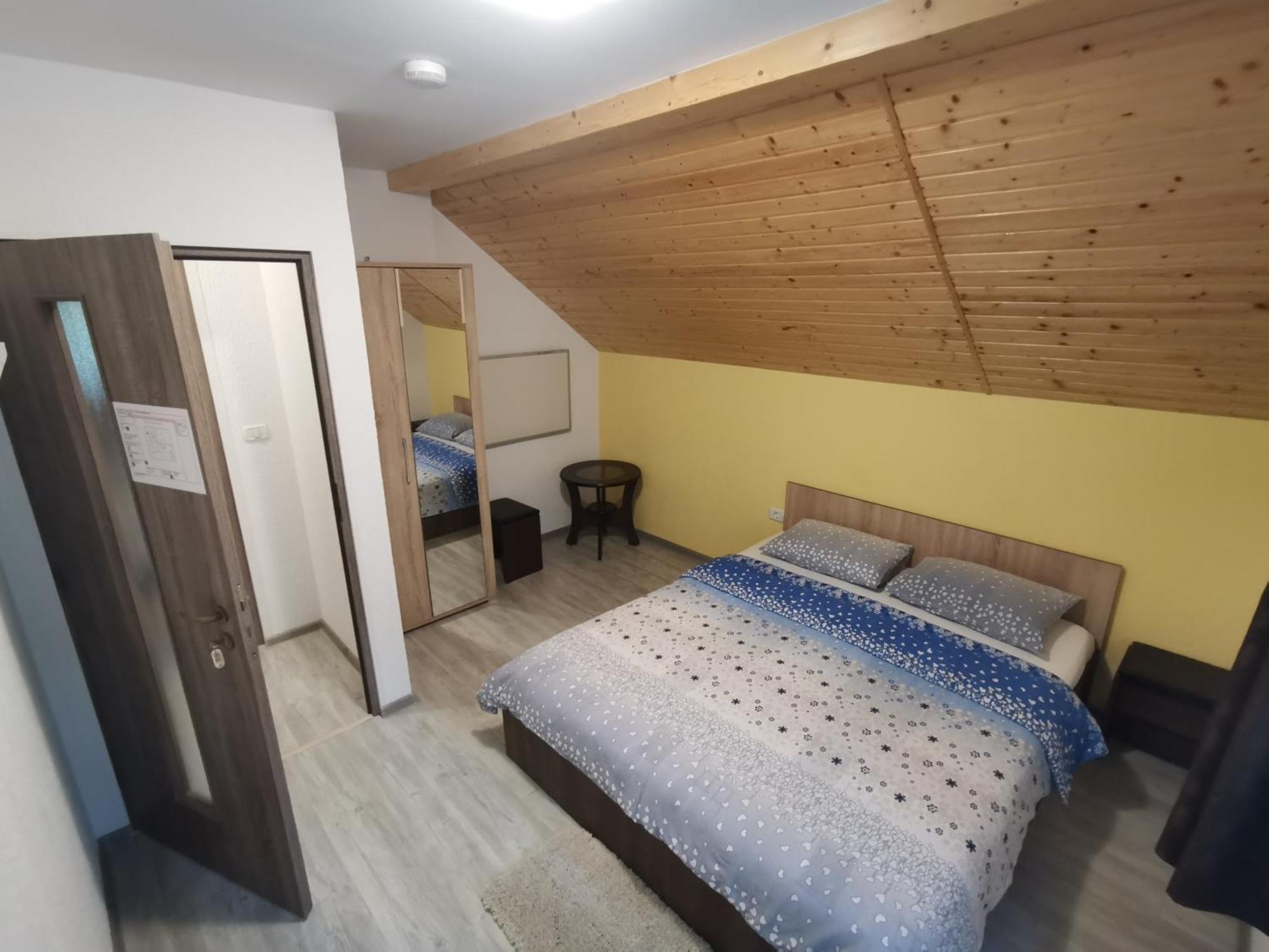 Apartamento Casa Cecilia Costeşti Exterior foto