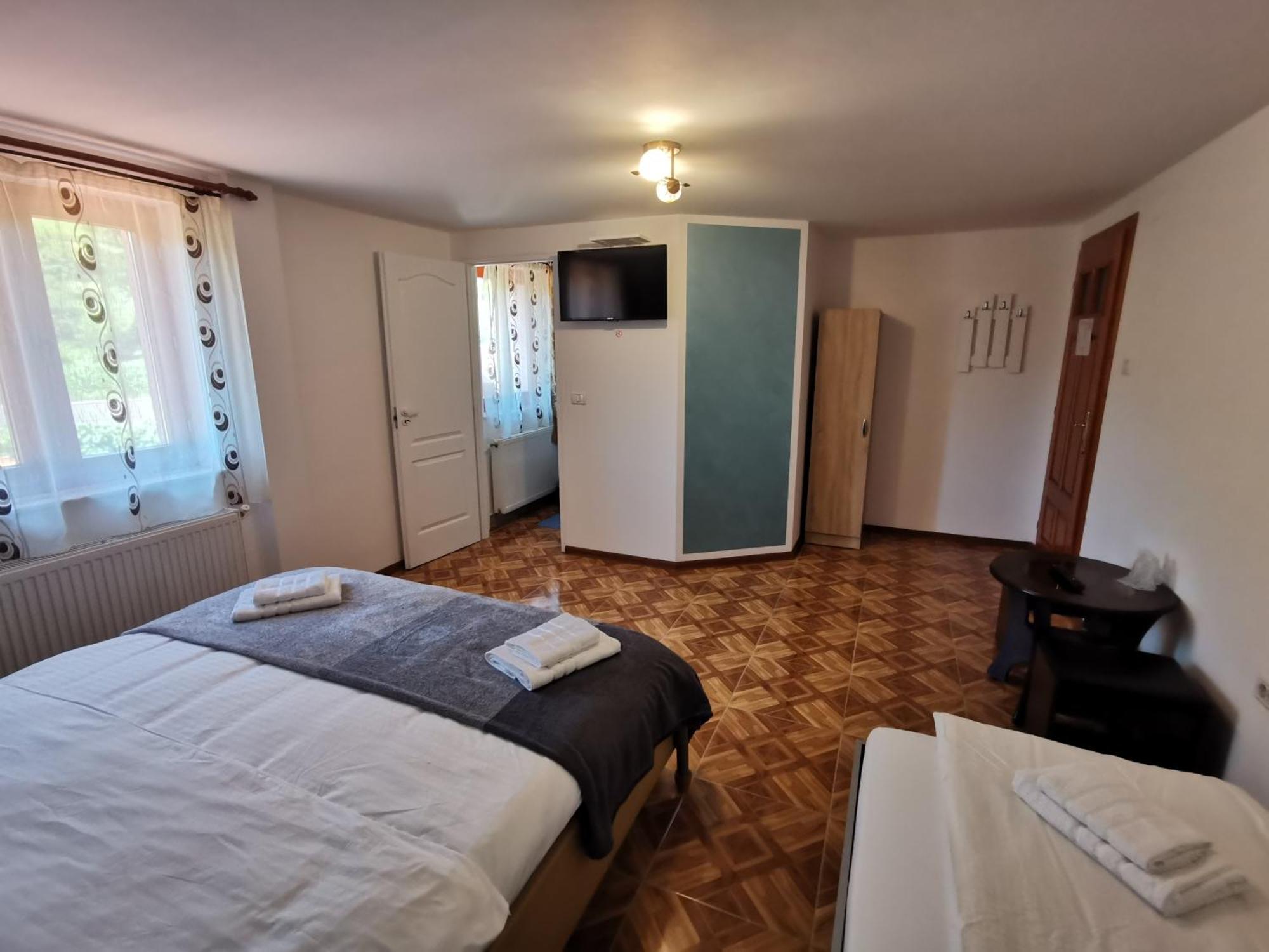 Apartamento Casa Cecilia Costeşti Exterior foto